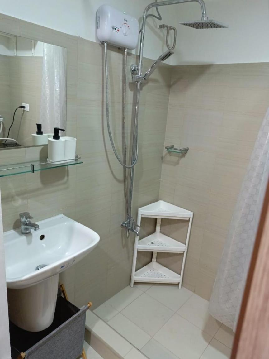 Shore 2 Residences High Speed Internet Walking Distance To Moa And Ikea Manila Ngoại thất bức ảnh