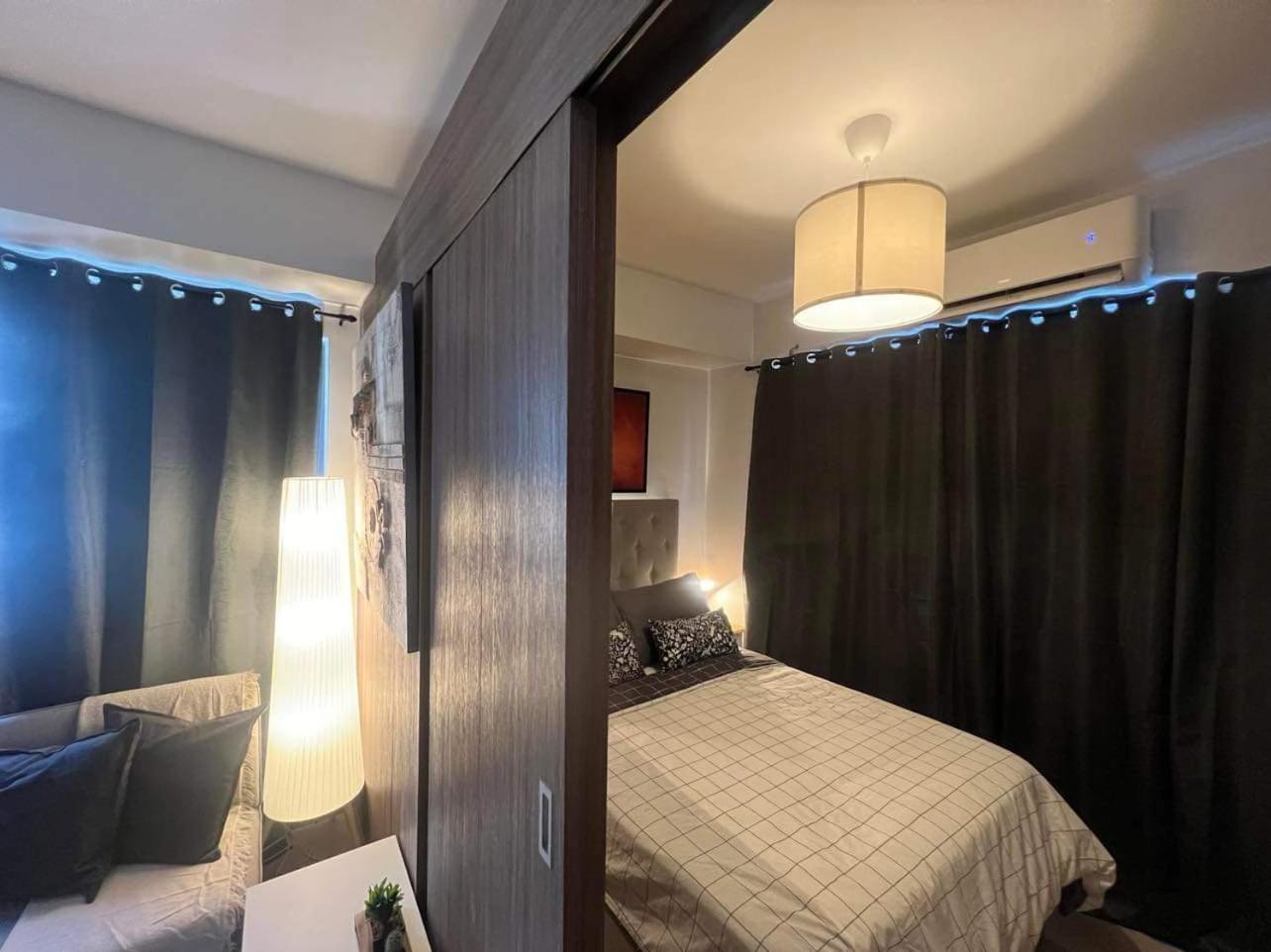 Shore 2 Residences High Speed Internet Walking Distance To Moa And Ikea Manila Ngoại thất bức ảnh