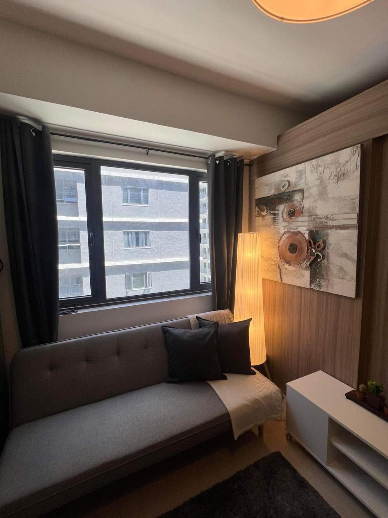 Shore 2 Residences High Speed Internet Walking Distance To Moa And Ikea Manila Ngoại thất bức ảnh